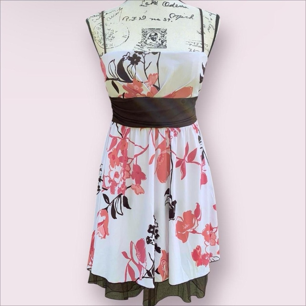 Xtraordinary White and Pink A-Line Floral Sleeveless Sundress